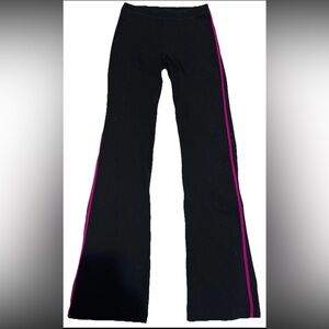 Y2K Low Rise Flare Leg Yoga Leggings SZ. Medium  Trendy Girly  Cute Coquettish